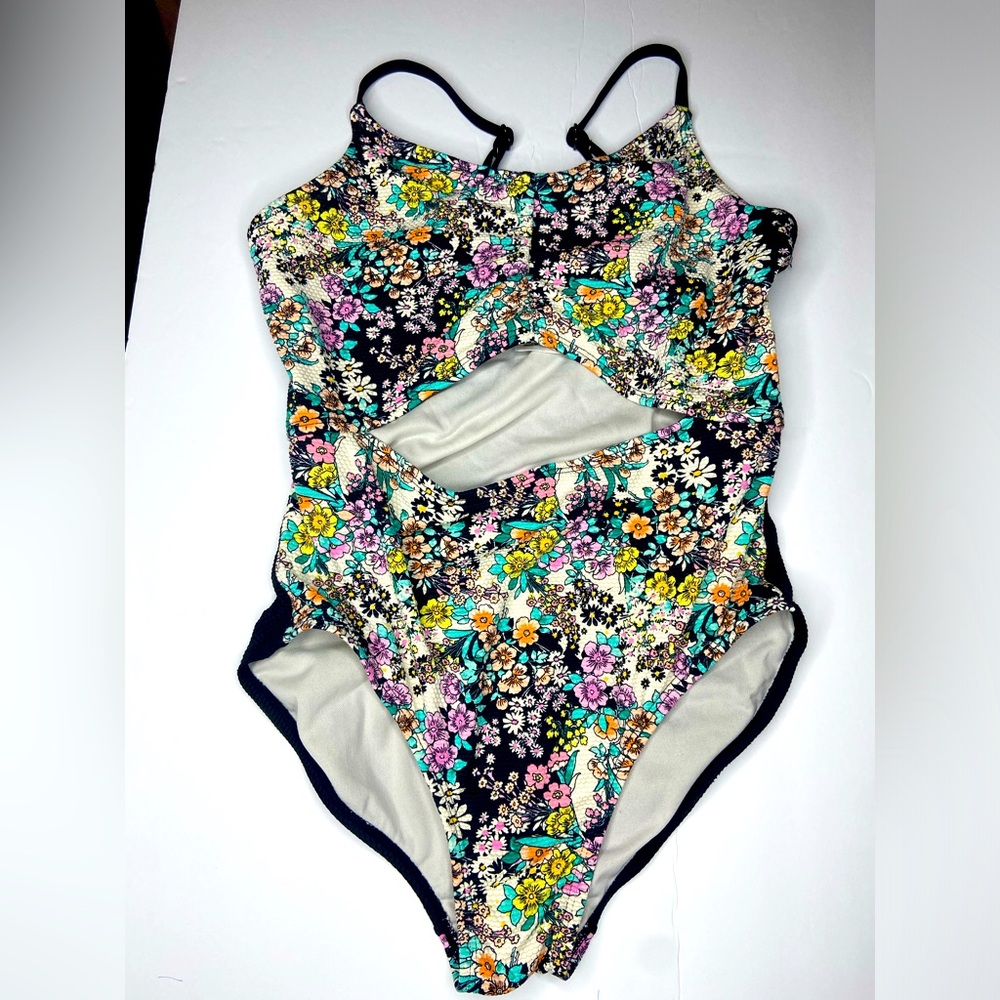 One piece swimsuit for girls